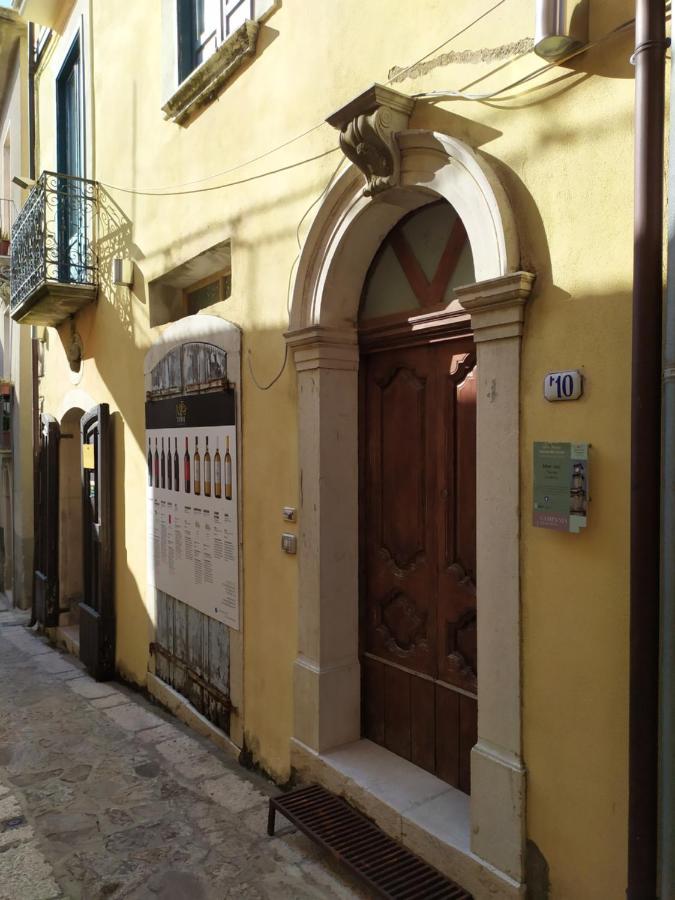 Stanze Don Gesualdo Alloggio Turistico Taurasi Exteriér fotografie
