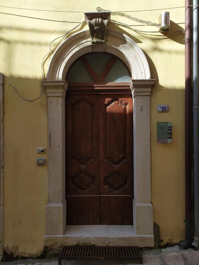 Stanze Don Gesualdo Alloggio Turistico Taurasi Exteriér fotografie